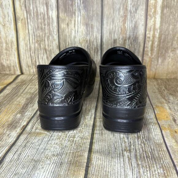 Dansko Embossed Black Leather Flats - Picture 3 of 9